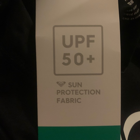 (1609) Roxy Girls' Whole Hearted Short Sleeve Rashguard NWT 14 - Picture 9 of 9